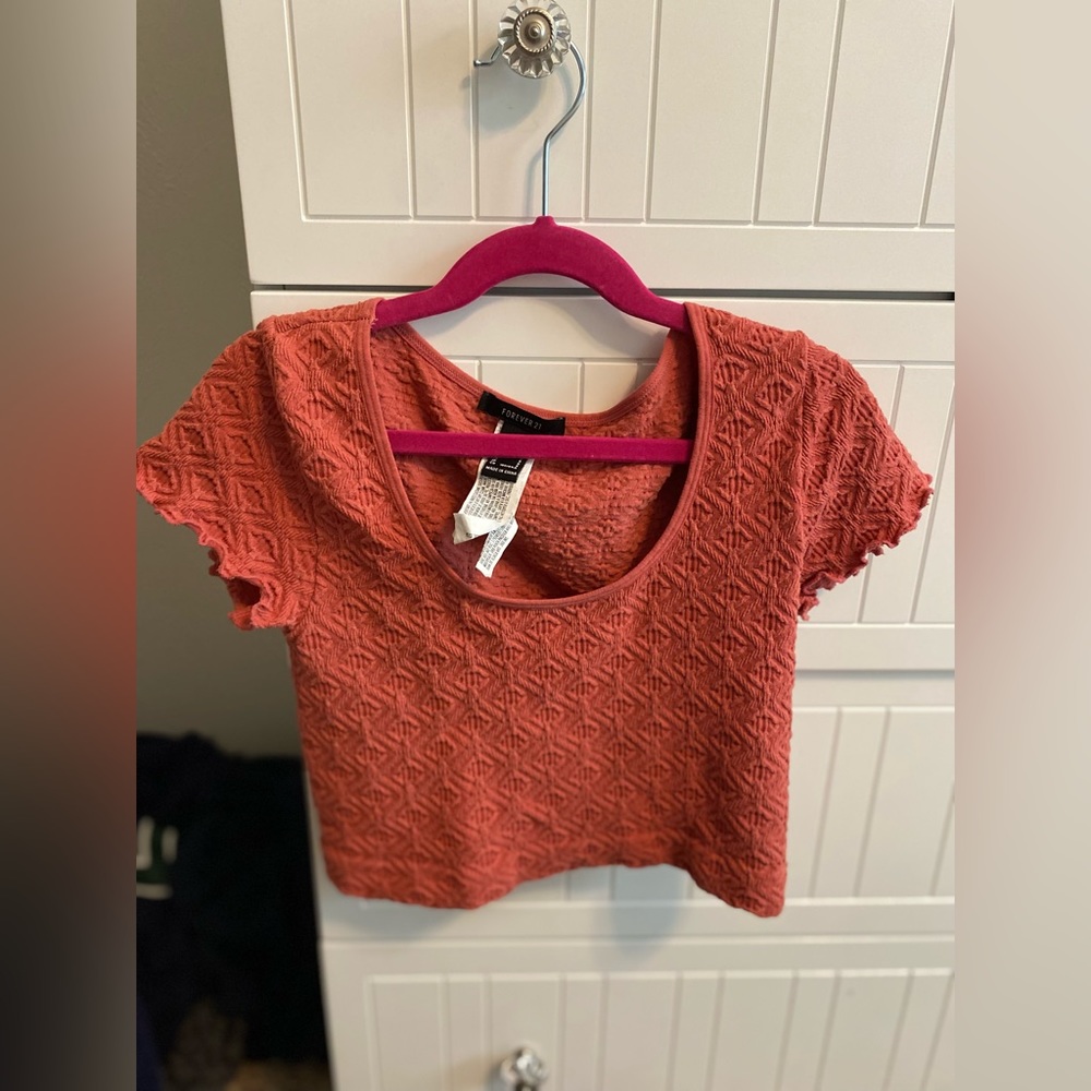 cute red forever 21 top!